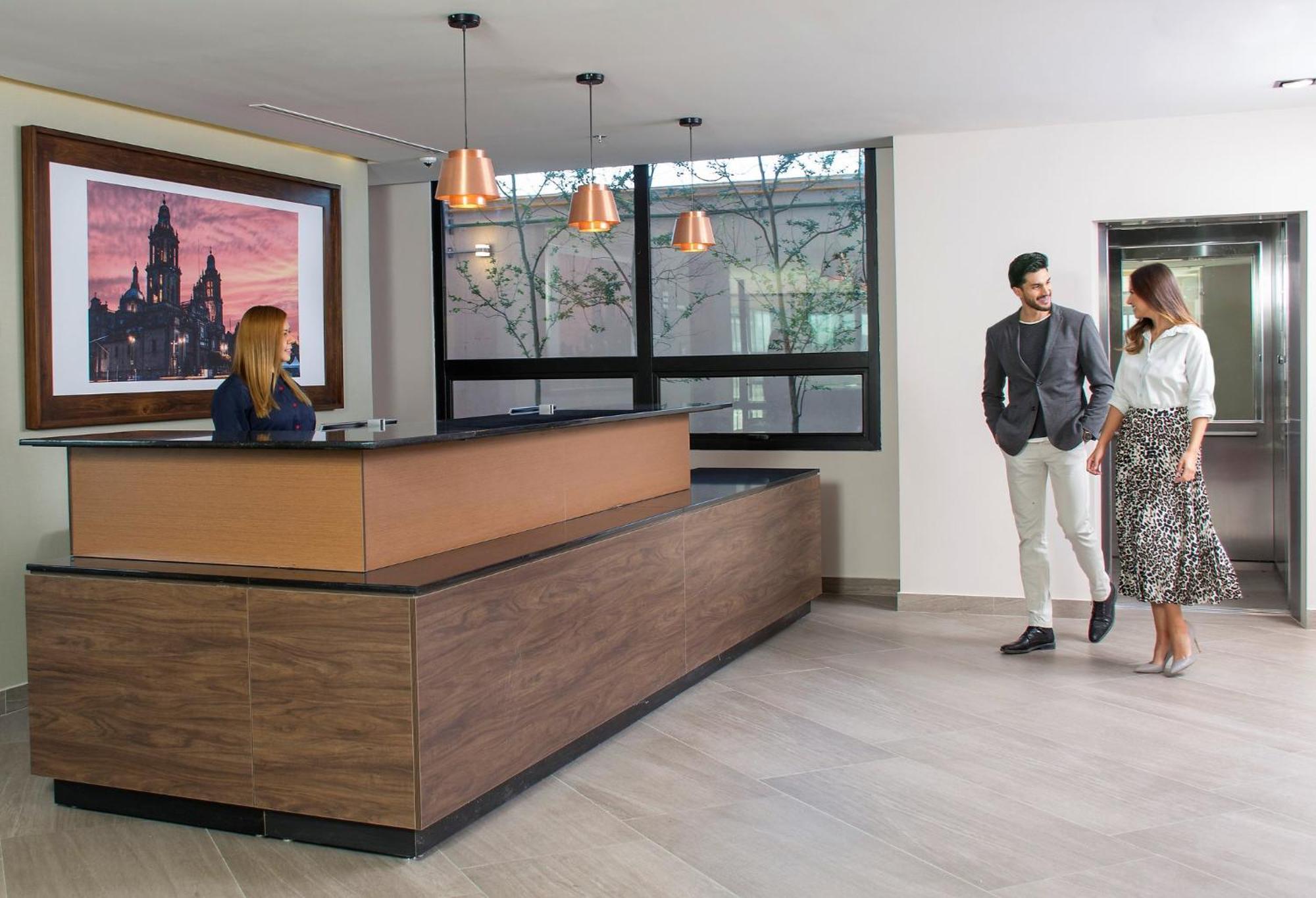 Staybridge Suites - Guadalajara Novena By Ihg Luaran gambar