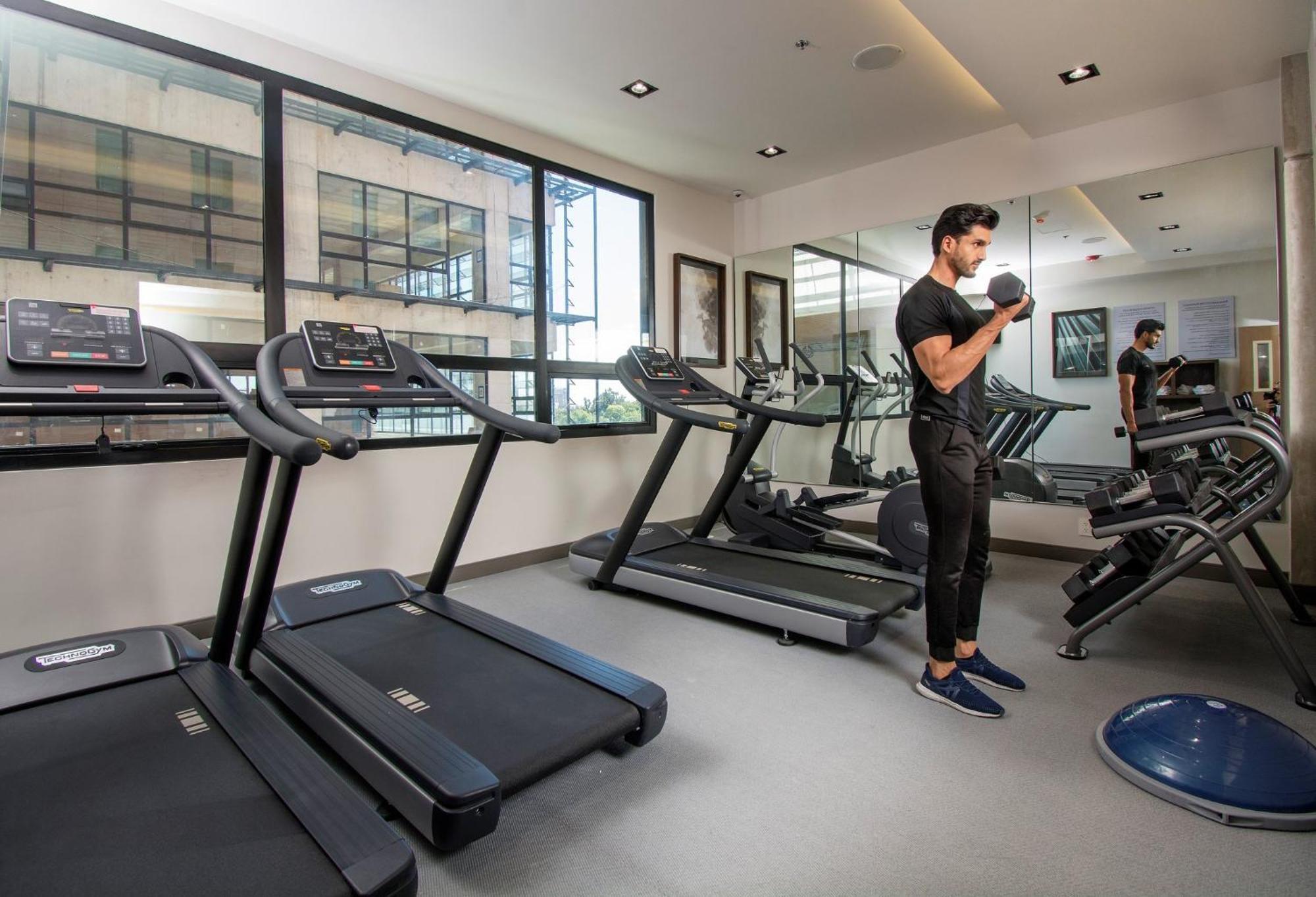 Staybridge Suites - Guadalajara Novena By Ihg Luaran gambar